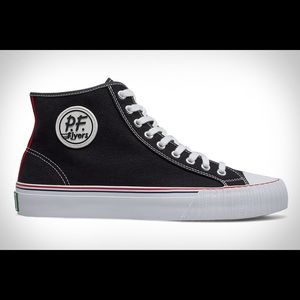 PF Flyer Center Hi - Size: 8 M / 9.5 W